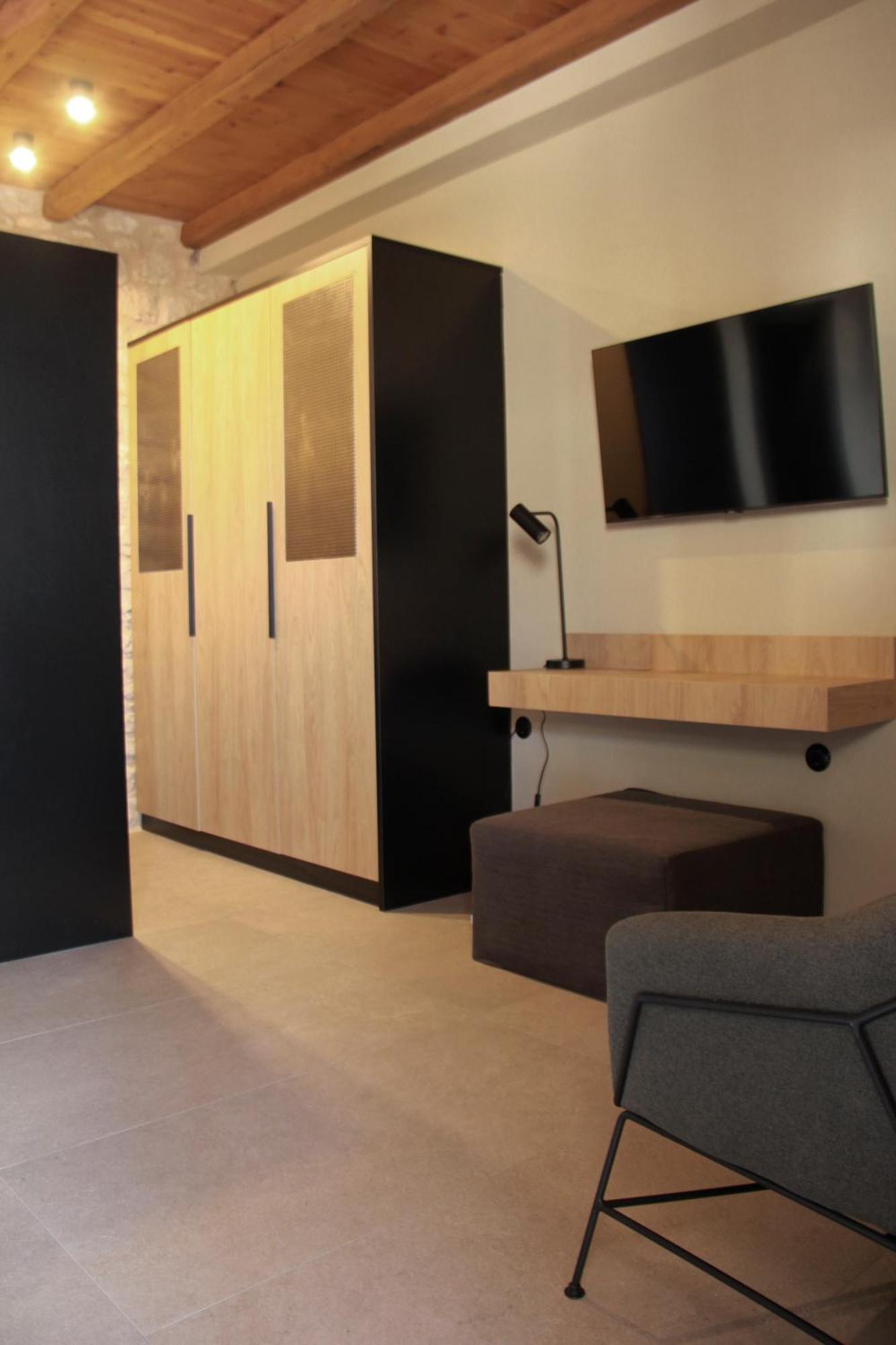 Lithero Suites 斯特姆尼察 外观 照片